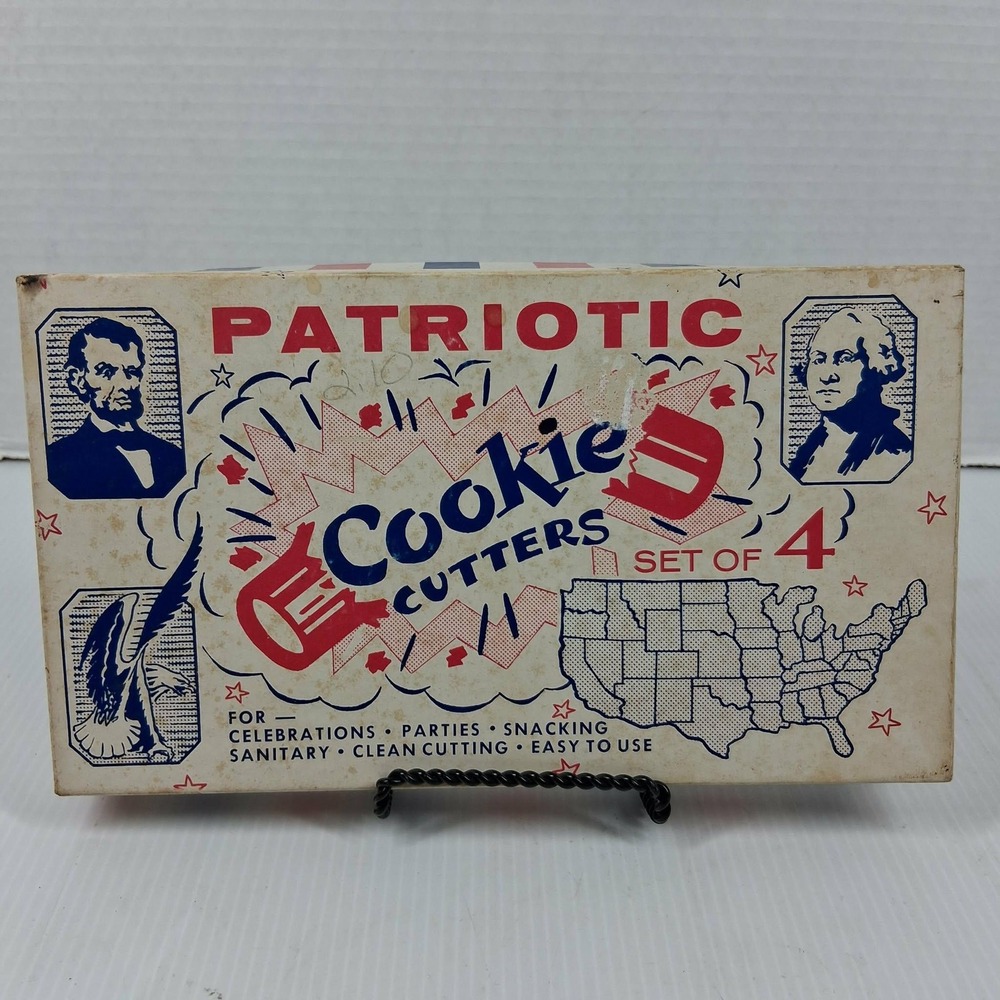 Vintage Patriotic Cookie Cutters Set of 4 USA Map Eagle Washington Lincoln Box